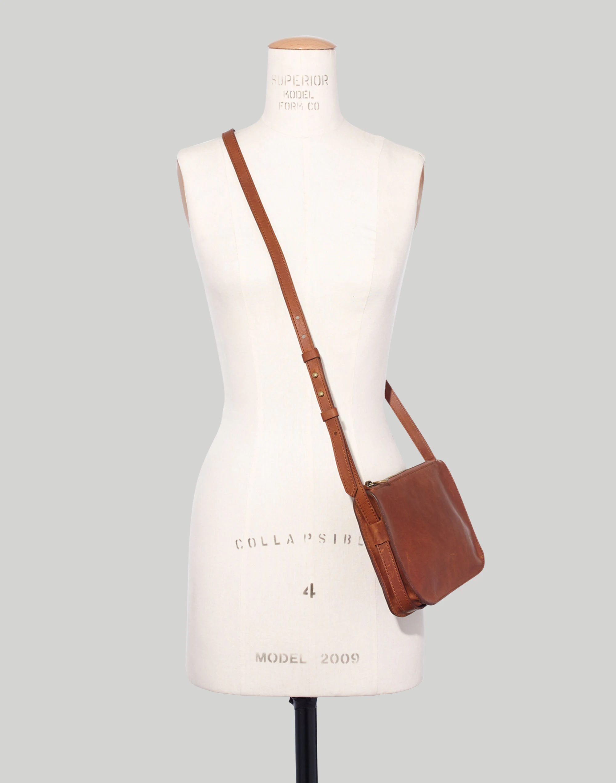 Madewell The Simple Crossbody Bag - Image 3