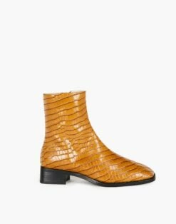 Madewell Intentionally Blank Leather Tour Boots