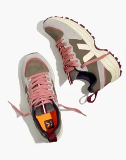Madewell Veja™ Suede Venturi Sneakers