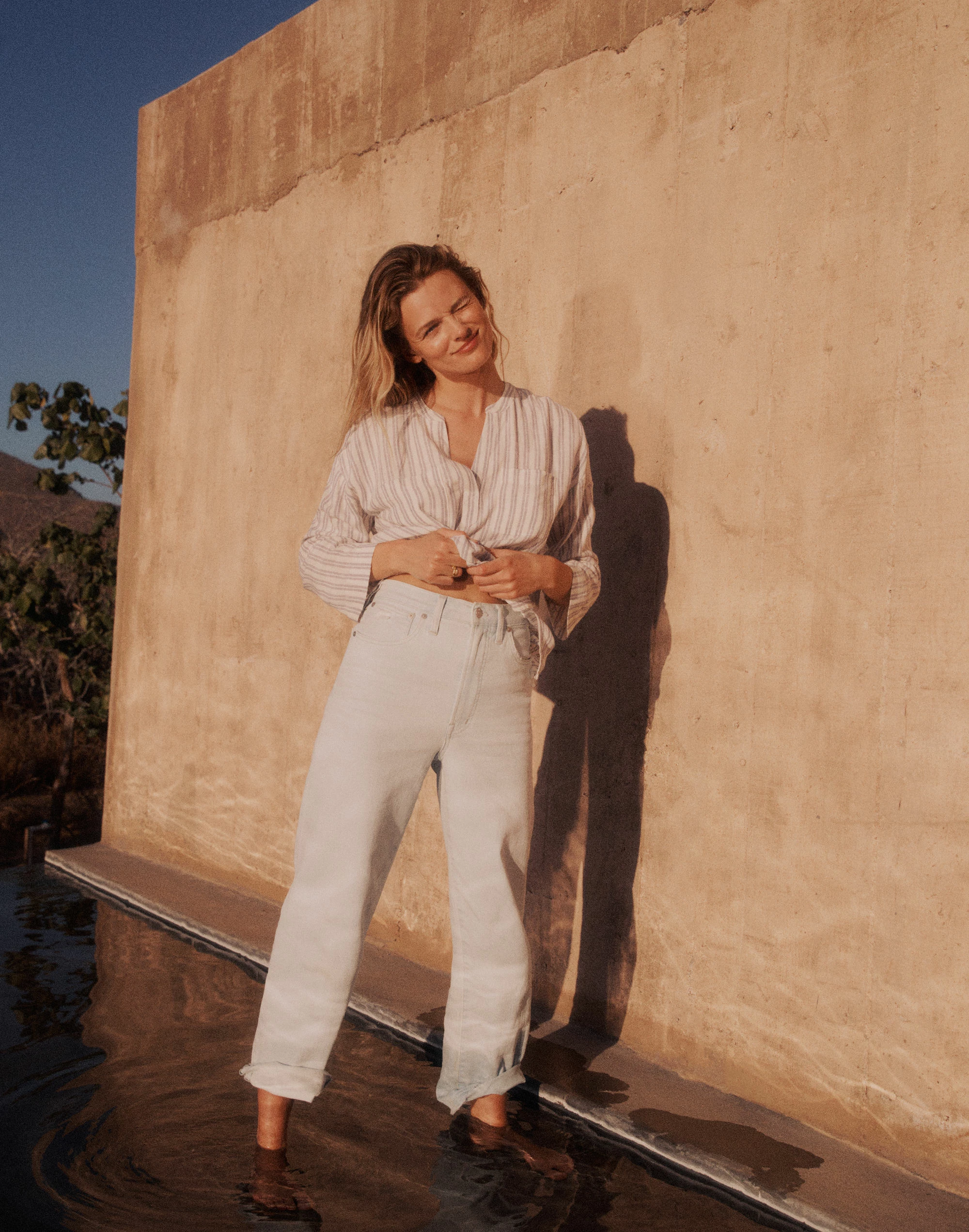 Madewell The Perfect Vintage Wide-Leg Crop Jean In Bosworth Wash: Raw-Hem Edition - Image 5