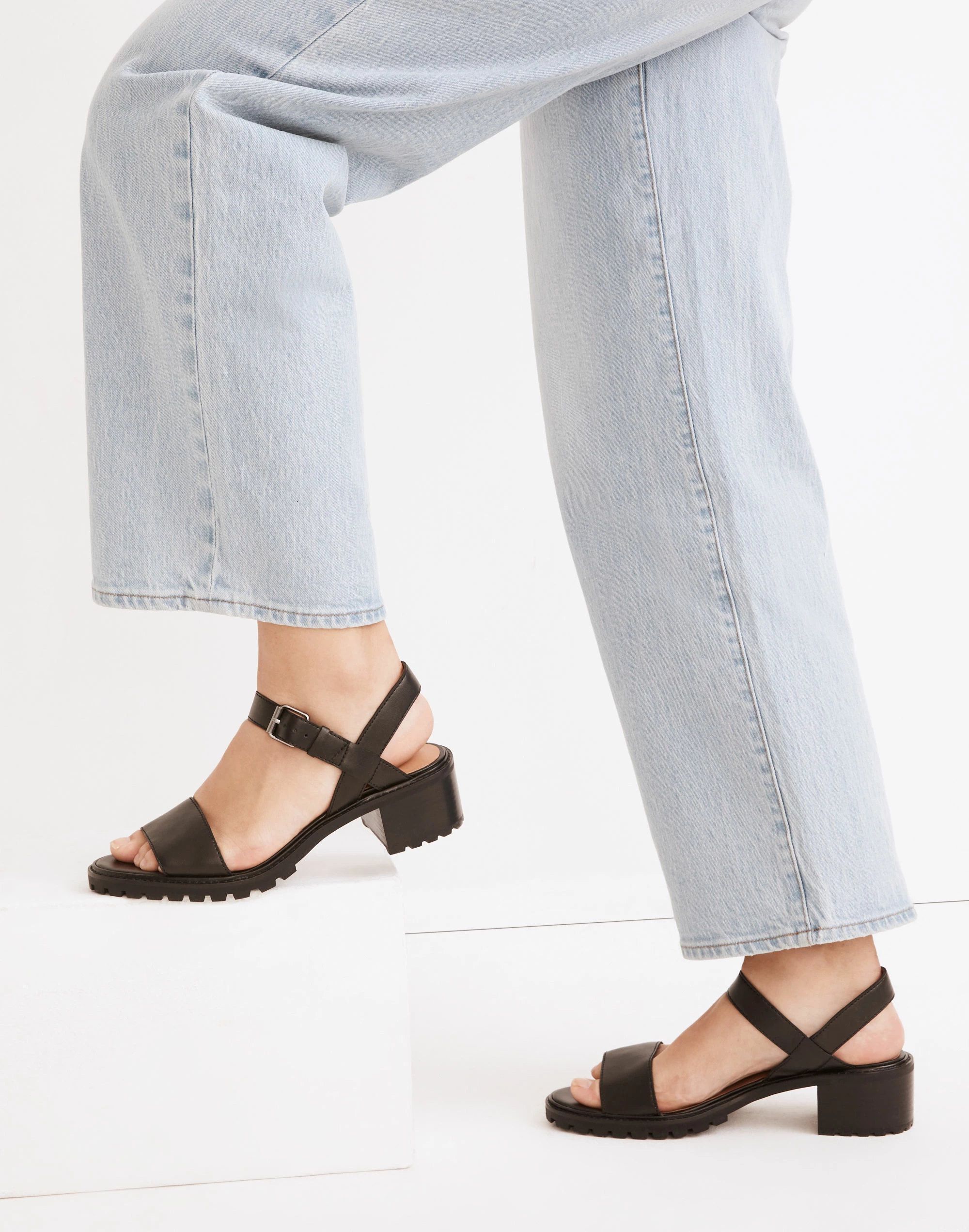 Madewell The Erin Lugsole Sandal - Image 4