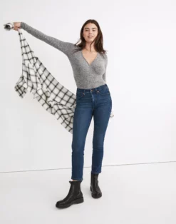 Madewell Curvy Stovepipe Jeans In Dahill Wash