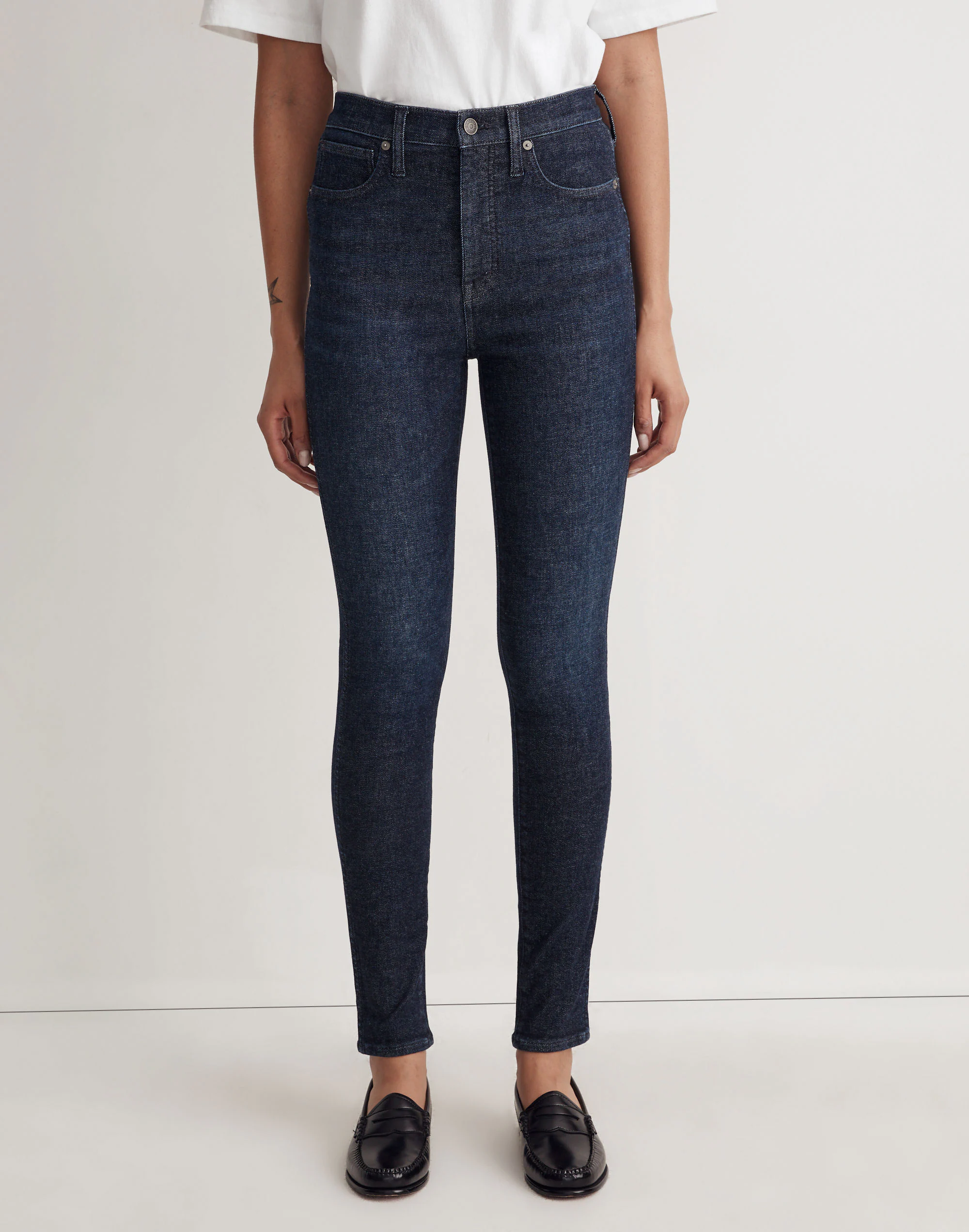 Madewell 10" High-Rise Skinny Jeans In Bensley Wash - Image 4