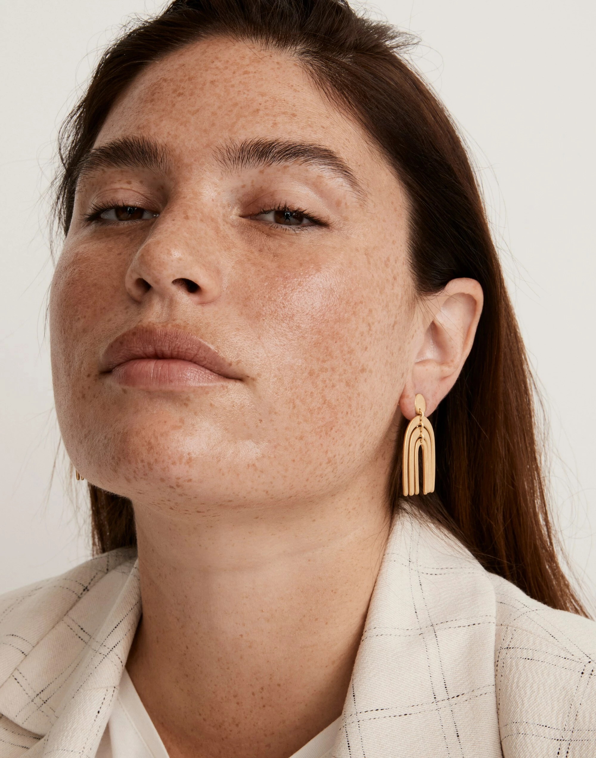 Madewell Stacked Arch Statement Earrings - Image 2